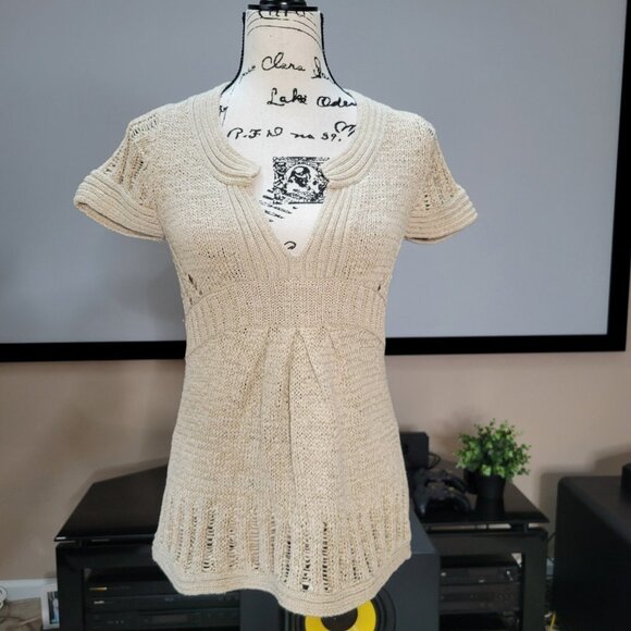 Willi Smith Gold Open Knit Top - Size Small - Picture 11 of 11